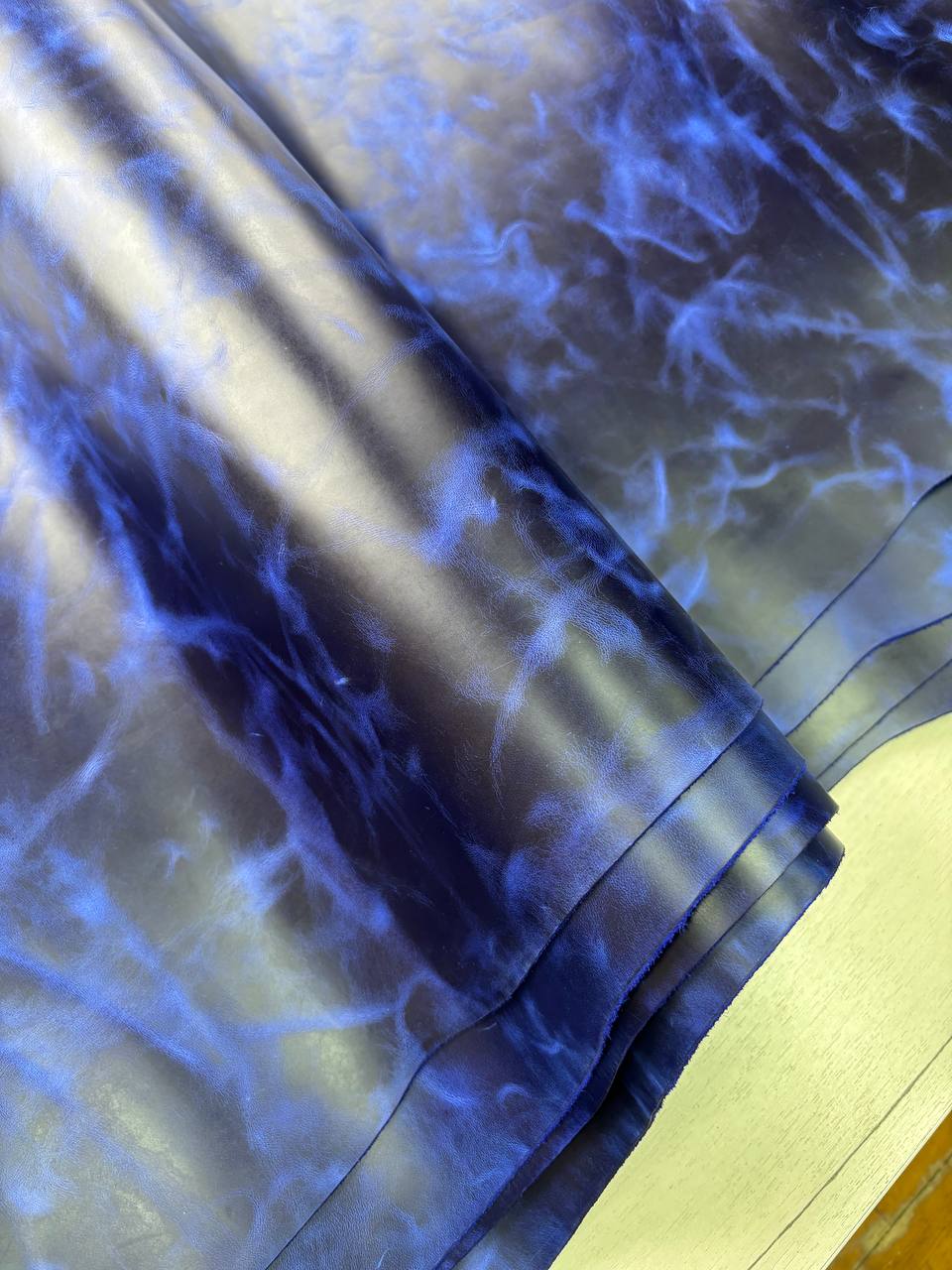 Кожа натуральная Крейзи Хорс цвета ультрамарин 3