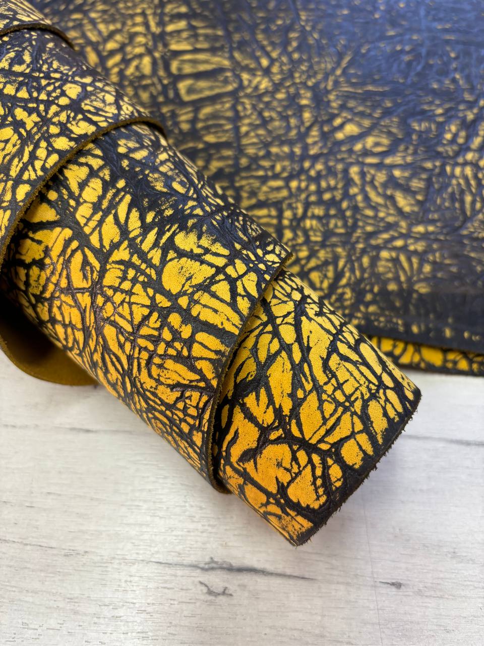 Вороток с тиснением плитой "Тигина" 1