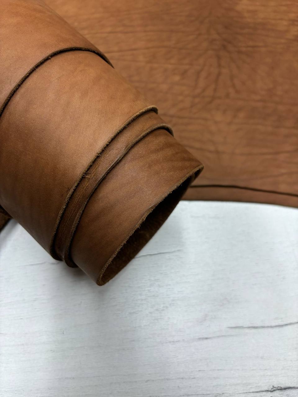 Плотная ременная кожа без финиша "Краст" 1