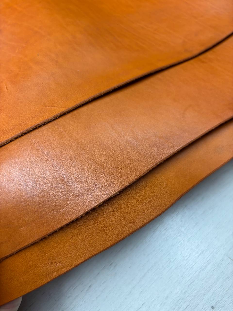 Юфть шорно-седельная рыжая с финишем 3